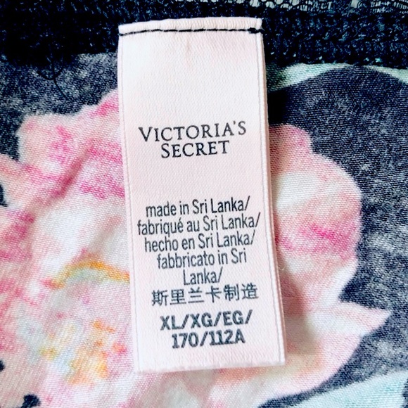Victoria’s Secret floral and lace teddy size XL - Picture 3 of 14